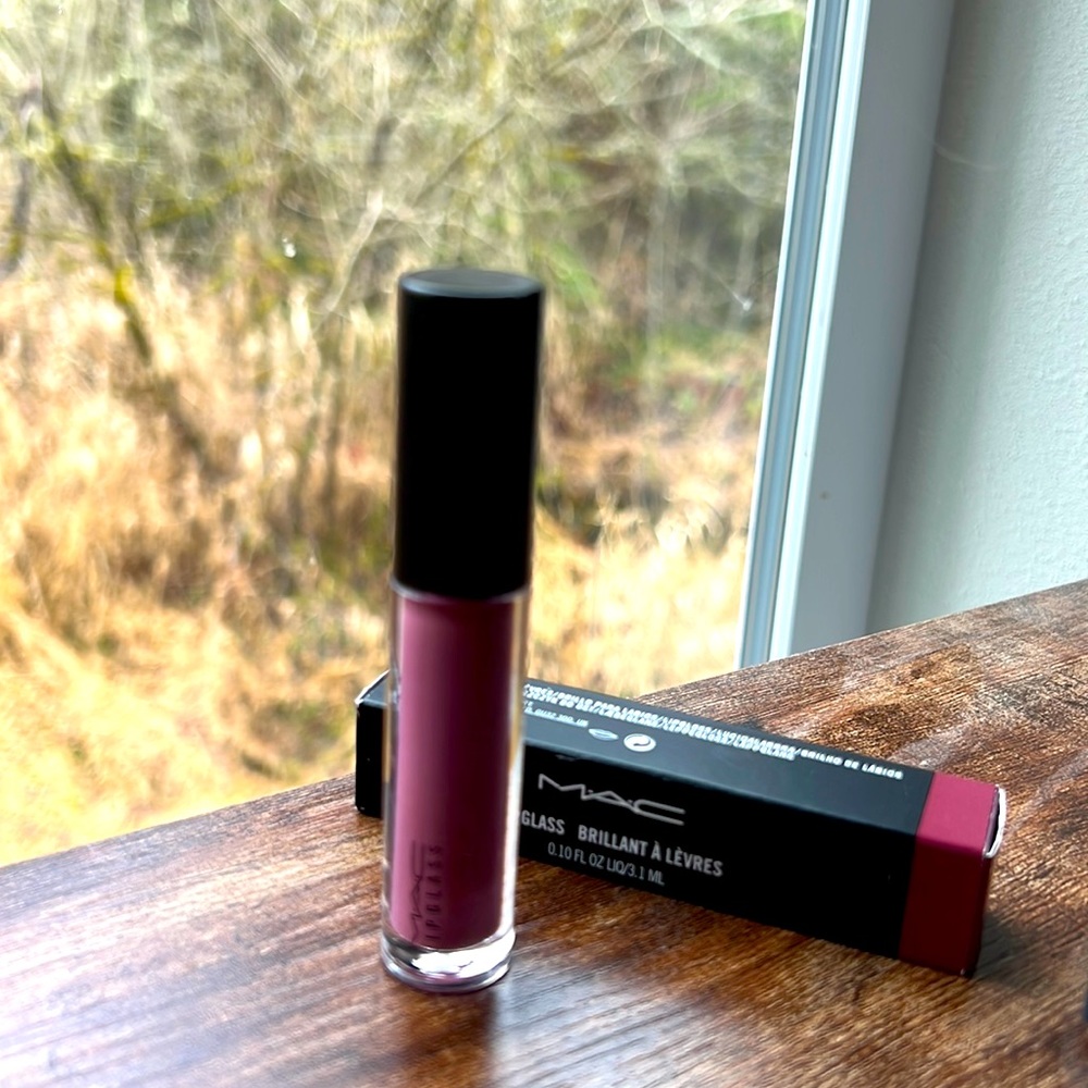 312 Love Child MAC Lipglass